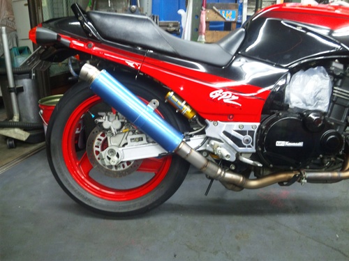 GPZ900RマフラーとダイノジェットKitでござる!・・・その1_a0163159_1412139.jpg