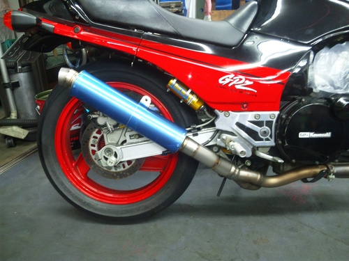 GPZ900RマフラーとダイノジェットKitでござる!・・・その1_a0163159_141837.jpg