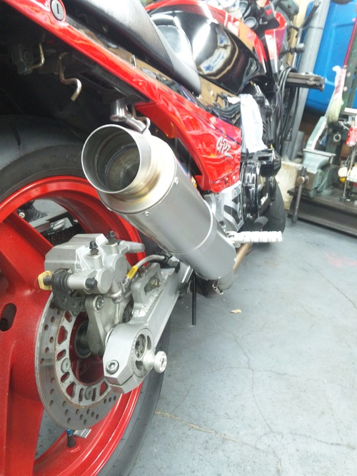 GPZ900RマフラーとダイノジェットKitでござる!・・・その1_a0163159_1421791.jpg