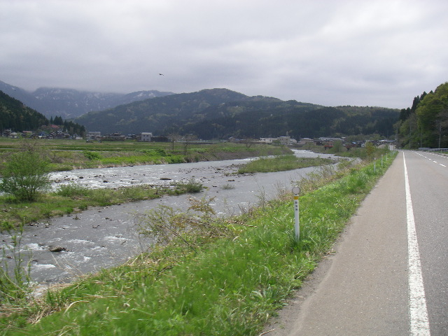 糸魚川から県道221号で山間へ 信濃大町から松本へ Hills飛地 長距離自転車乗り 輪行含む の日誌 糸魚川から県道221号で山間へ 信濃大町から松本へ Hills飛地 長距離自転車乗り 輪行含む の日誌