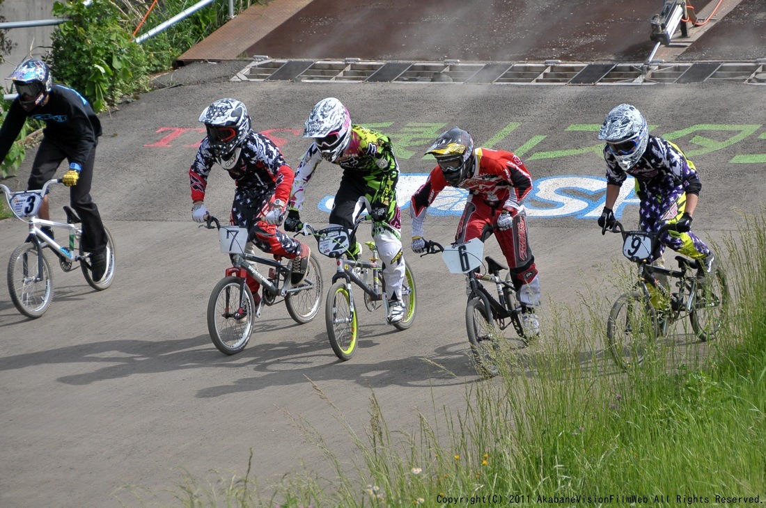 ２０１１JOSF緑山５月定期戦VOL1：BMXエリート決勝　動画アリ_b0065730_2072784.jpg