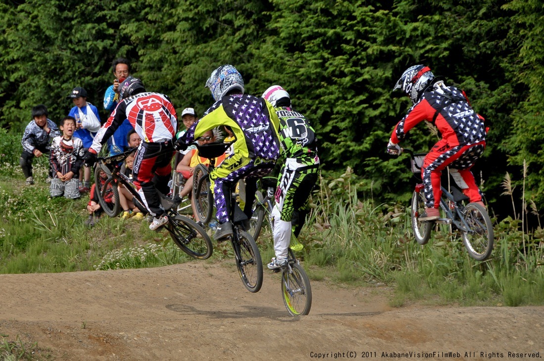 ２０１１JOSF緑山５月定期戦VOL1：BMXエリート決勝　動画アリ_b0065730_2094449.jpg