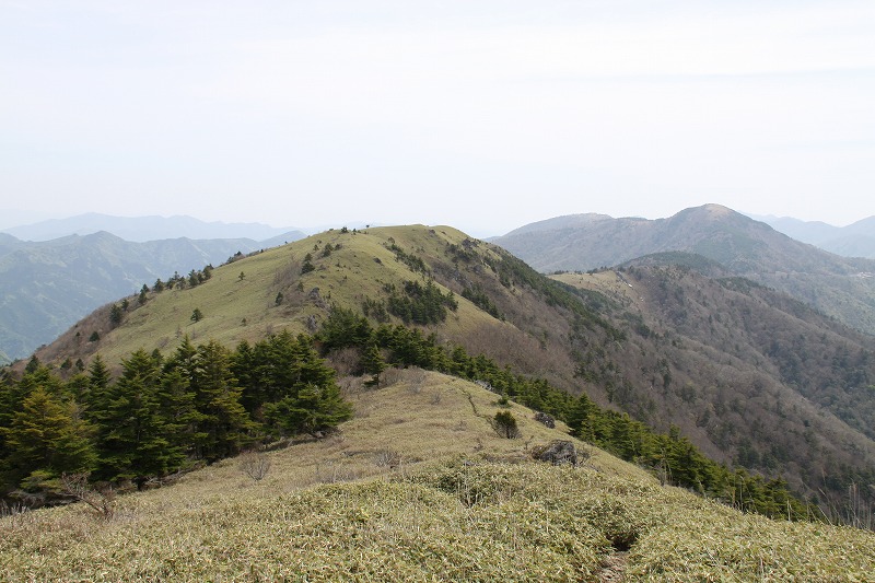 塔の丸（1713m）＆丸笹山（1712ｍ）　徳島県_c0115938_21292321.jpg