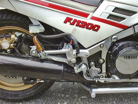 【FJ1200 + ロードセイラーⅢ】_e0218639_22162011.jpg