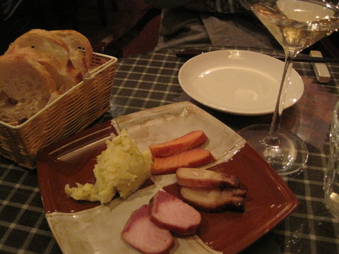 ワインバー_f0233340_10475567.jpg