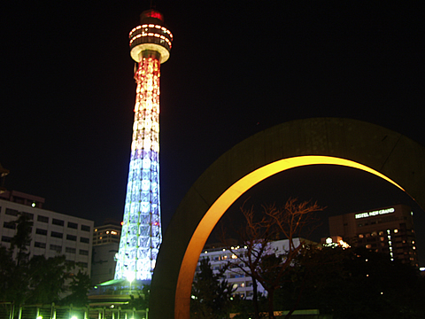 「横浜みなとみらい～開港の道」：夜景ﾗｲﾄｱｯﾌﾟﾊﾞｰｼﾞｮﾝ （その３）_c0119160_20422281.jpg