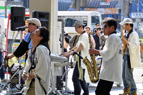 新開地音楽祭の様子。_c0076370_12574734.jpg