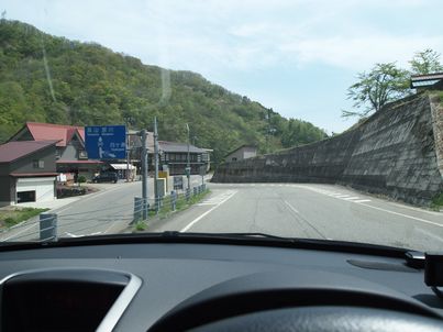 飛騨山中の桜巡りと険道ぶら～り・険道編_d0079440_20584337.jpg