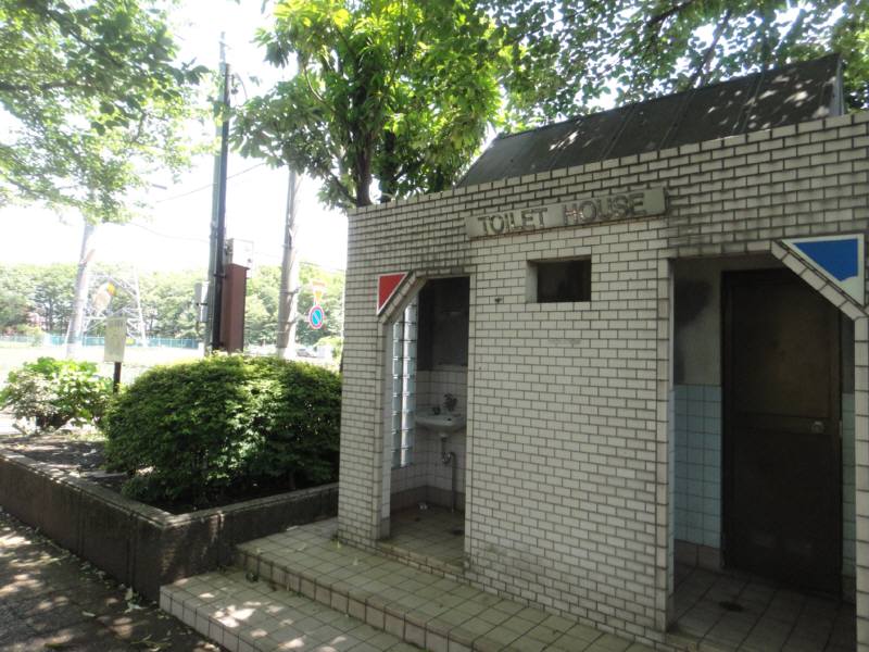 市民菜園にトイレ設置要望_f0059673_22192548.jpg
