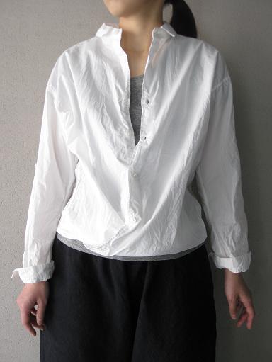 GRANDMA MAMA DAUGHTER カシュクールシャツ / WHITE_b0139281_1712811.jpg