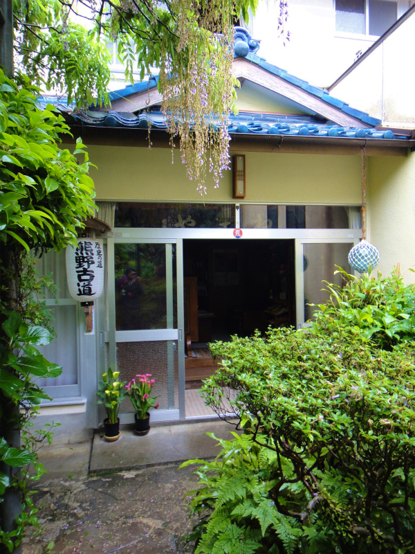 果無山脈ファストパッキング 2011/5/09-10 _b0220886_0193012.jpg