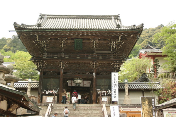 奈良散策記 その2 長谷寺_b0118987_8075.jpg
