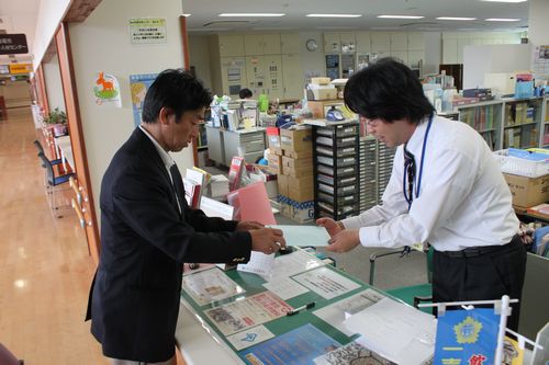 陸前高田行ってきました!! 一週間の御無沙汰です。_e0185893_12363479.jpg