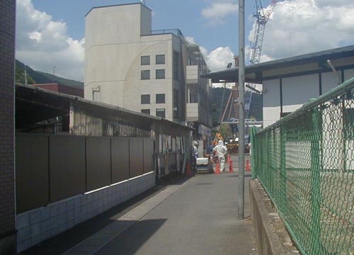 ●嵐山駅前の変化、その９９（脇道）_d0053294_1134770.jpg