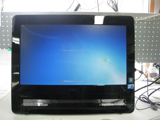 DELL INSPIRON one 電源が入らない_c0034002_18281847.jpg