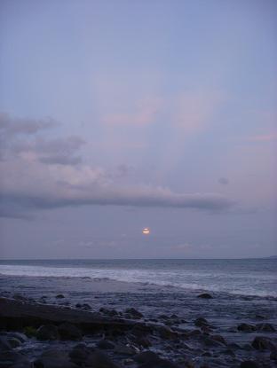 月の出を見に、クロトッ海岸へ_a0120328_2045185.jpg