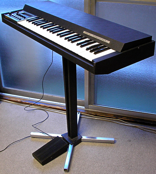 Wurlitzer 7300 × 2_e0045459_0111999.jpg