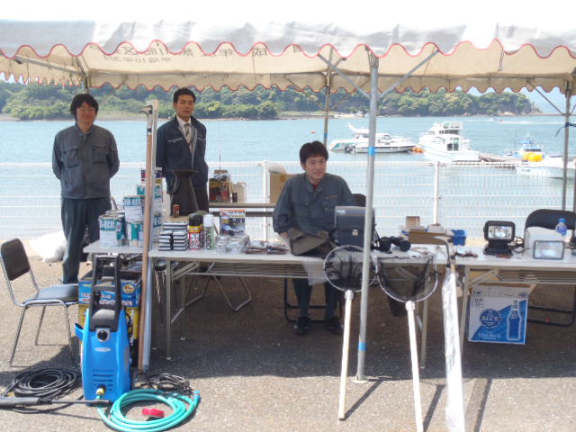 いまりミニミニボートショー_a0077071_11593115.jpg