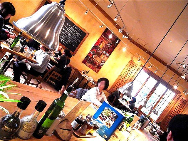 遠い国からコンニチワ。_c0116714_1263131.jpg