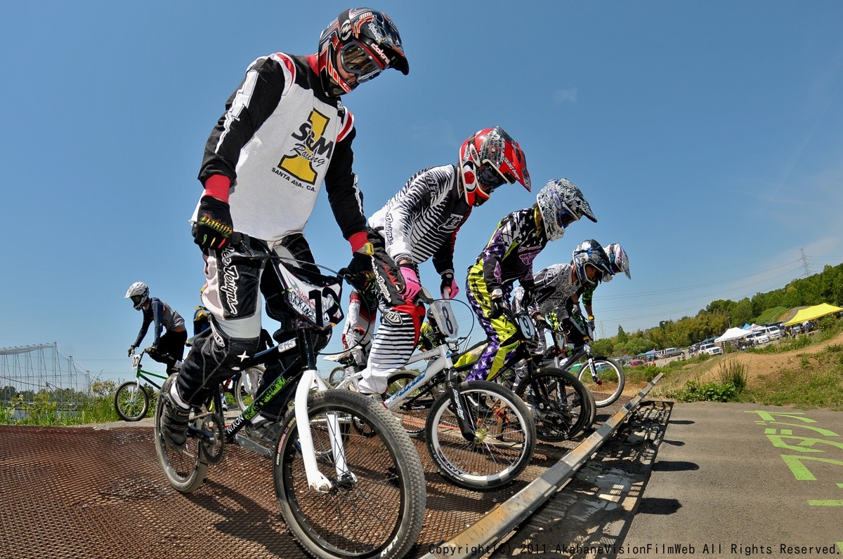 BMX RACING START MANIA2011 ：JOSF ５月定期戦_b0065730_6104731.jpg