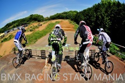 BMX RACING START MANIA2011 :JOSF 5月定期戦_b0065730_69071.jpg