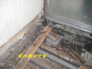震災被害による床工事_f0031037_2013426.jpg