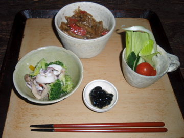 内田京子 陶展のご案内 その3_b0132442_1333372.jpg
