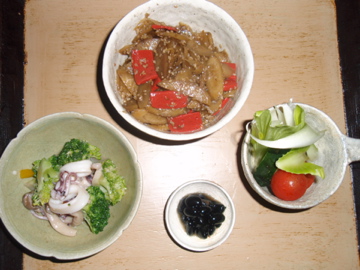 内田京子 陶展のご案内 その3_b0132442_1334346.jpg