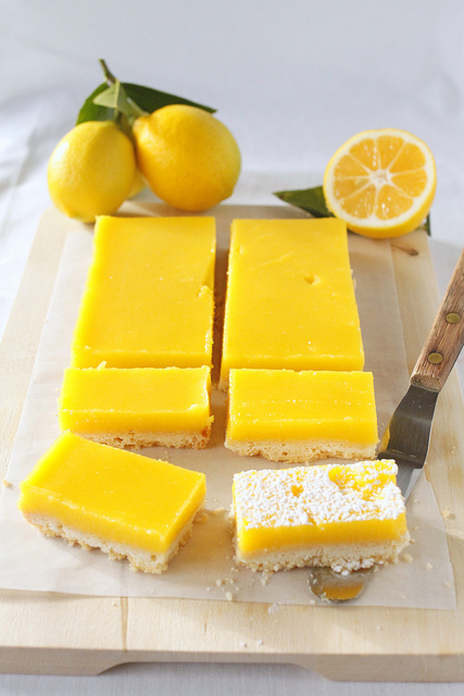 sweets inspiration : meyer lemon bars _f0039379_1241882.jpg