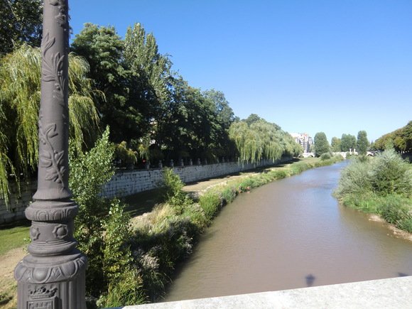 2010年8月25日（水）　12日目　San Juan de Ortega～Burgos_b0214184_13563582.jpg