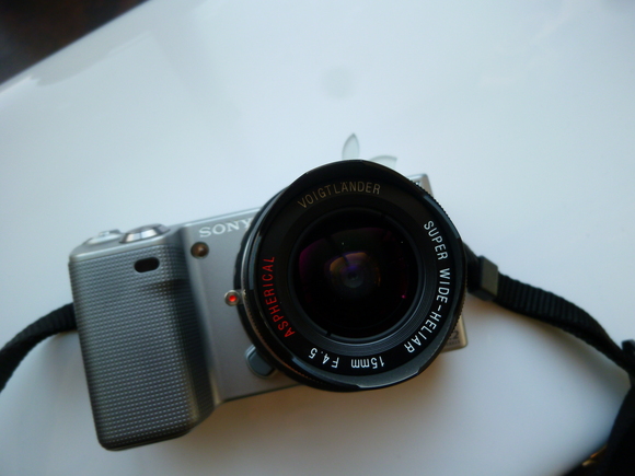 NEX5にLeicaMアダプター＋SuperWide15mm_c0180686_13395655.jpg