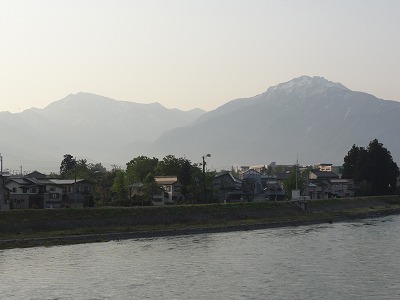 浦佐の夜明け_a0084753_8243727.jpg