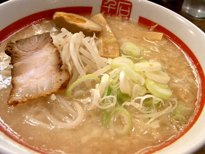 店長ラーメン@千石自慢ラーメン 鶯谷店_b0218799_23354262.jpg