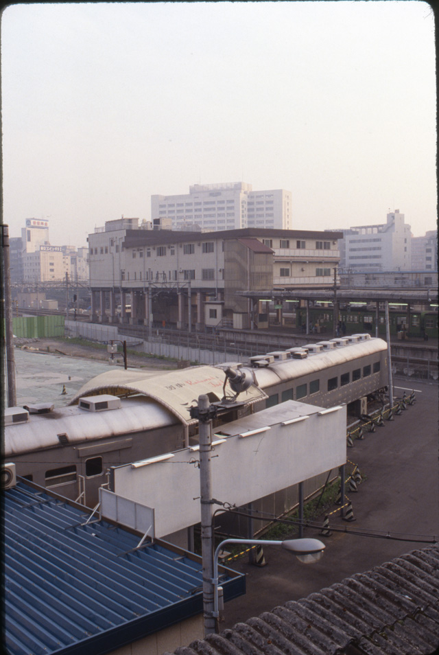 新宿にサシ581。_e0171334_0481471.jpg