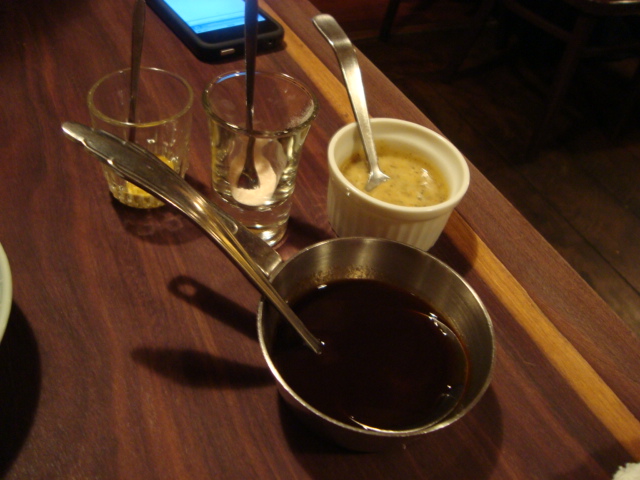 西麻布「とんかつ 豚組」へ行く。_f0232060_23352083.jpg