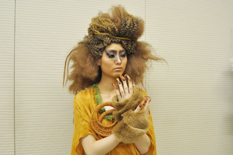 【brace】Kiraria Beauty Job CLOSER　2011：ヘアショーモデル作品 清野・村上・富林「ライオン」_c0080367_1758129.jpg