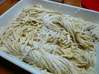 5月10日(火) 肉まん・あんまん・手打ちうどん_d0138307_2034467.jpg