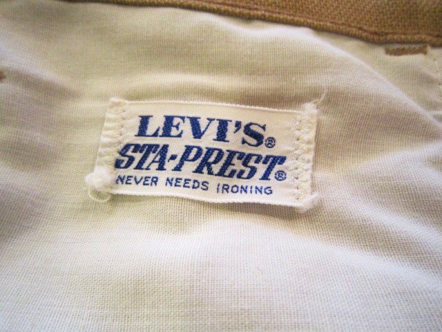 Levi's スタプレ＆アクションスラックス : AURA clothing & antiques