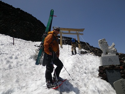 バックカントリー@富士山(吉田口)_a0150951_1911861.jpg