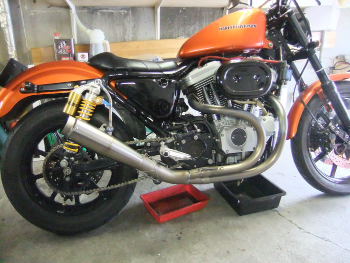 澄川の御曹司の1200S オイル交換!!_c0226202_2203761.jpg