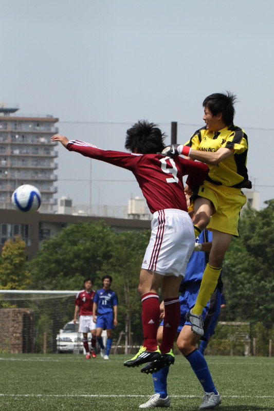 キーパーはジャンプ力が必要だ ミントン気ままぎゃらり