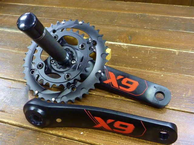 SRAM（スラム）Rival eTap AXS（ライバルeTapAXS）グループ