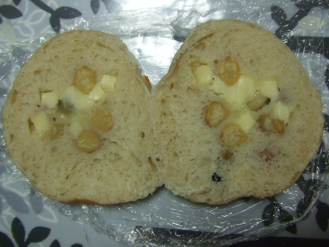 バインミーサンドイッチ 豆チーズ_f0076001_071649.jpg