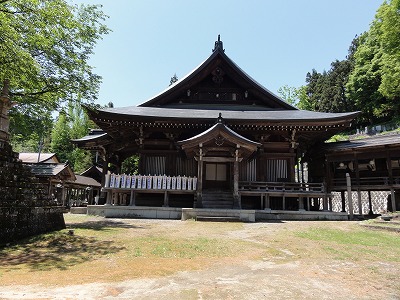 青い空と山門_a0084753_13212244.jpg