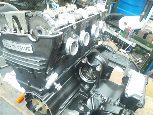 NさんのGPZ900R A12国内 エンジンオーバーホールその4_a0163159_2046347.jpg