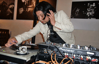 d0010774_2135522.gif