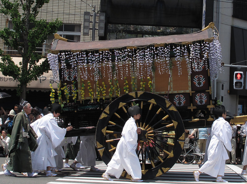 緑眩い日に　　　葵祭　２０１１_b0122979_22503645.jpg