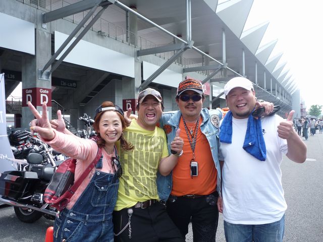 b0190092_215296.jpg