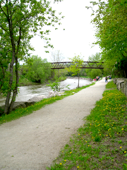 Picnic @ Erindale Park in Mississauga._e0123596_5513421.jpg