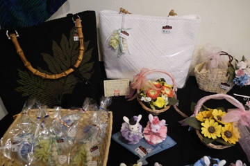 展示会を訪ねて~アトリエY\'S TAMATEBAKO VOL.5~_f0181217_20113410.jpg